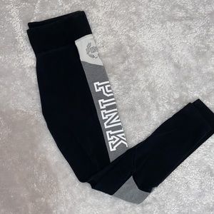 VS PINK yoga leggings with pockets